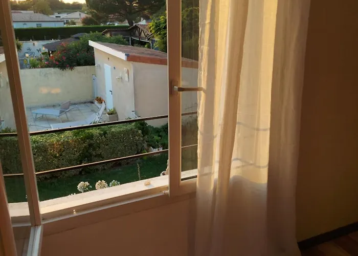 Lägenhet Au Coeur Des Vignes Medoc Saint-Sauveur (Gironde)